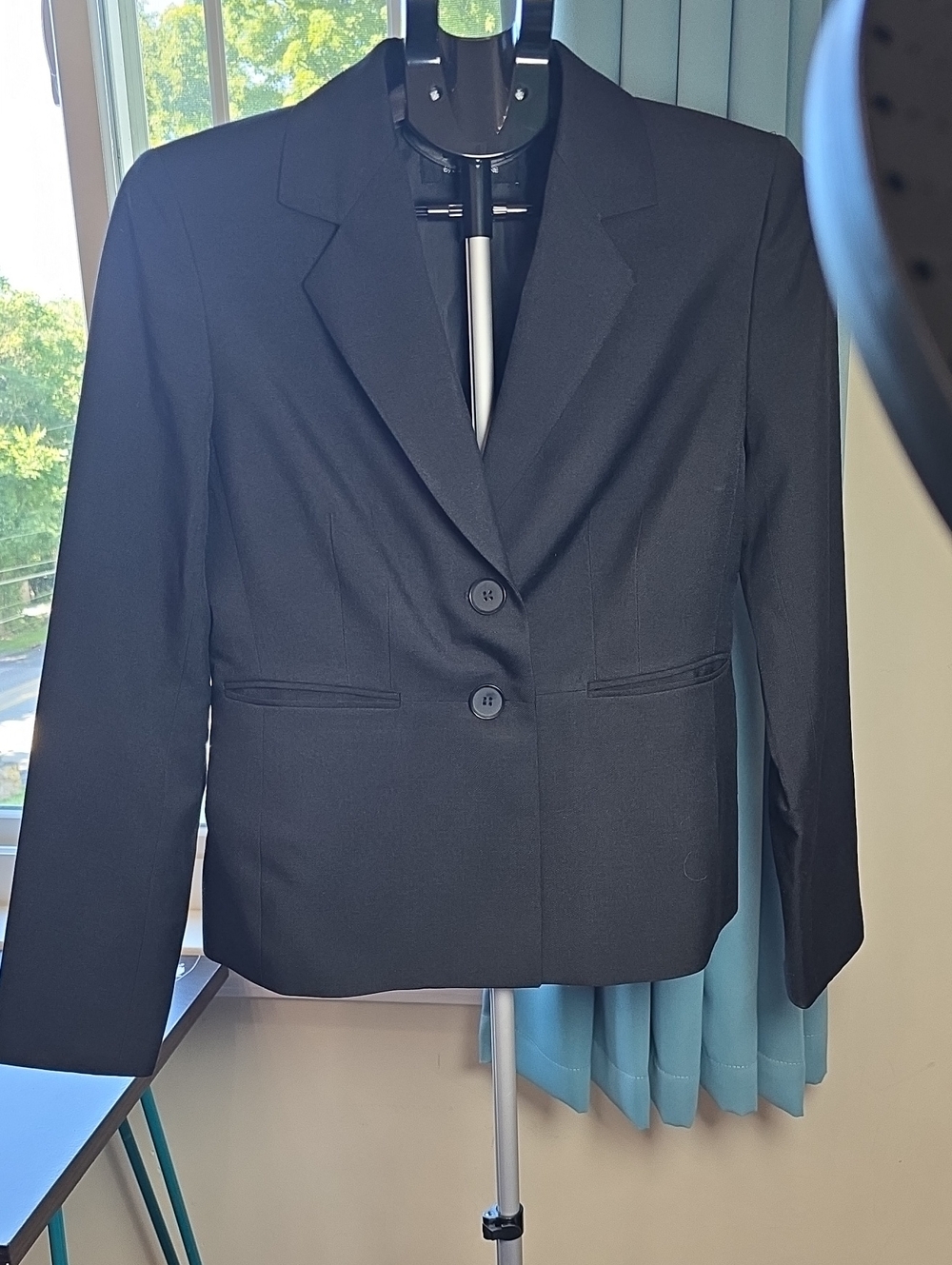 Evan Picone Black Two-Button Women's Blazer Size 4